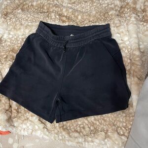 Lululemon Softstreme HR short 4”